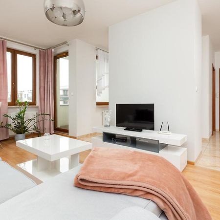 Apartament Na Woli Sowinskiego By Noclegi Renters Varsóvia Exterior foto